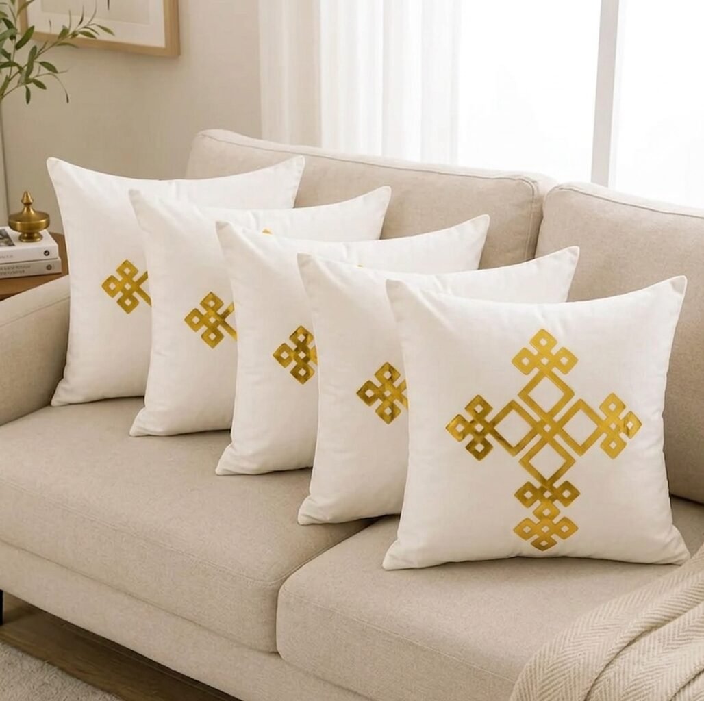 Traitional pillow Pyramid -00000